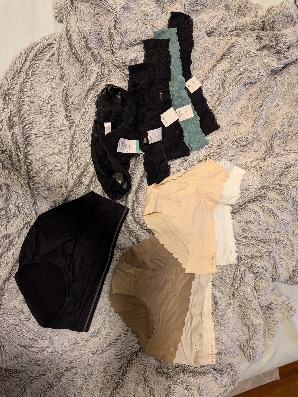 aerie Black Seamless Bikini Panty